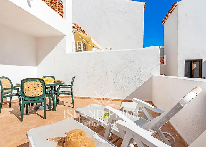 Teide And Golf Views In Heated Pool Complex Fc113 *